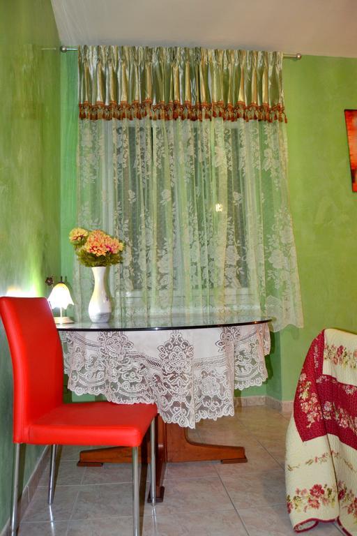 ميستر B&B Milon المظهر الخارجي الصورة